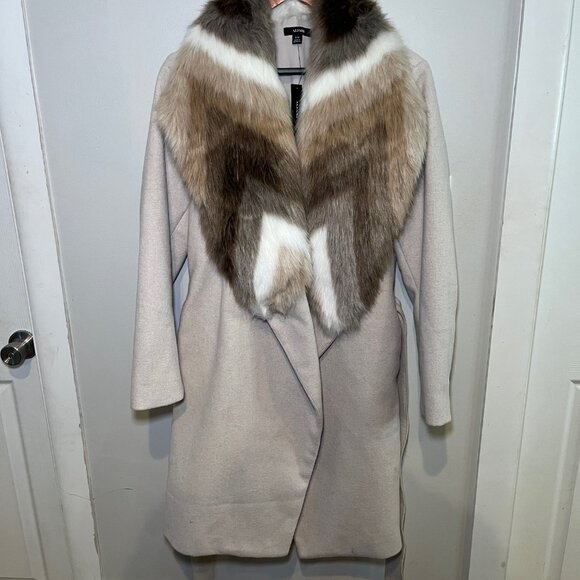 Women's Small/Medium, Beige, Alfani Faux-Fur Collar Belted Coat - Picture 2 of 5